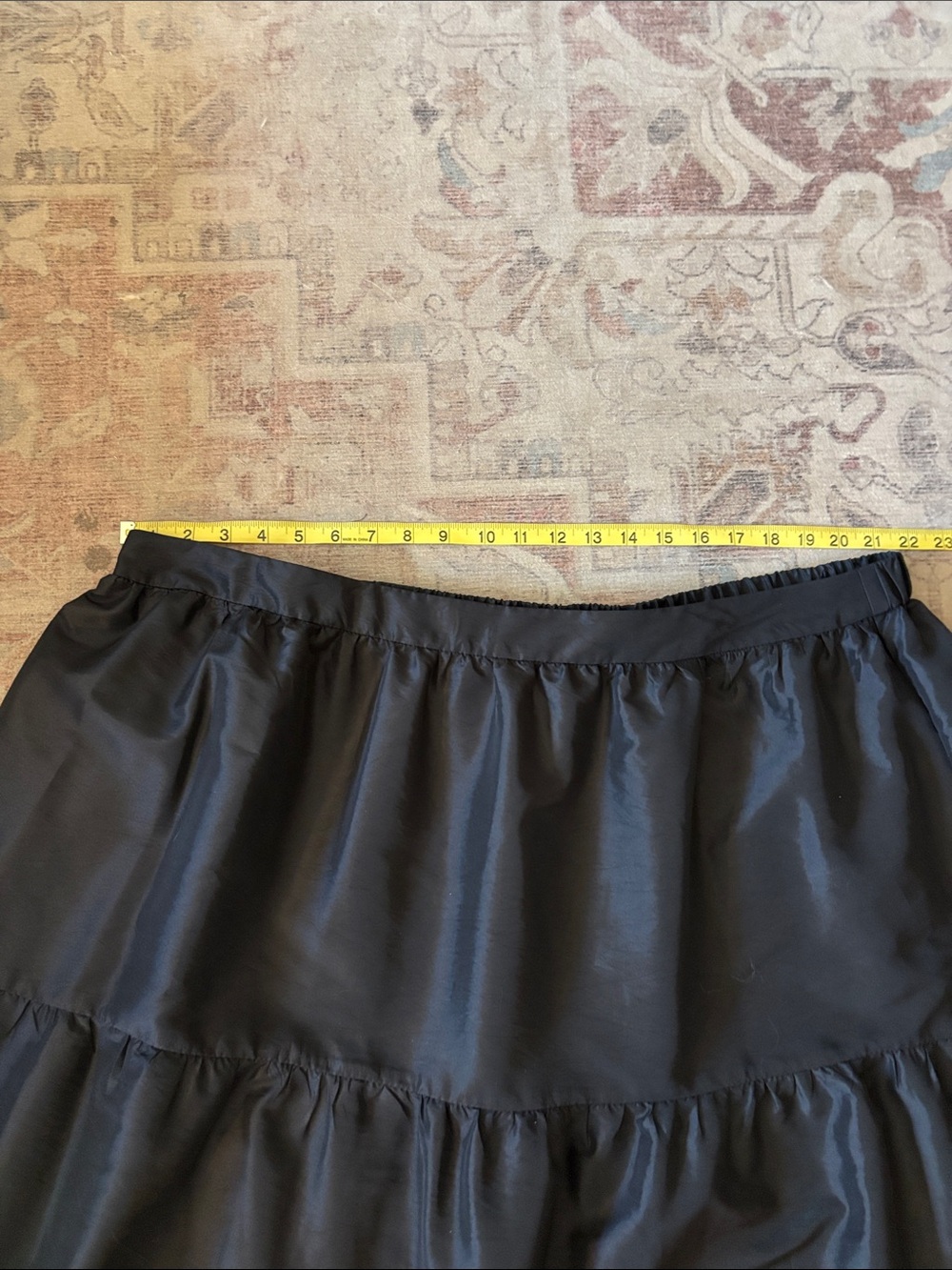 Vince Camuto Black Tiered A-Line‎ Skirt - Picture 2 of 4